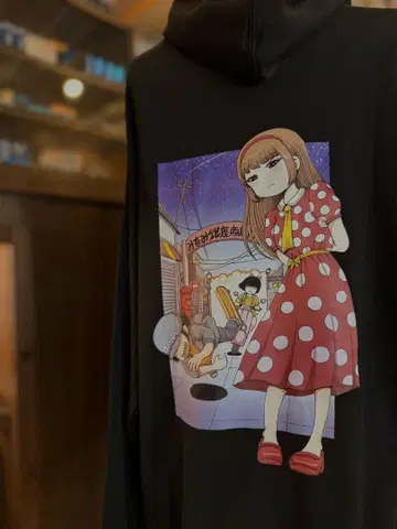 REVERT 오시키리 렌스케 Nostalgia 후드티 하이스코어 걸