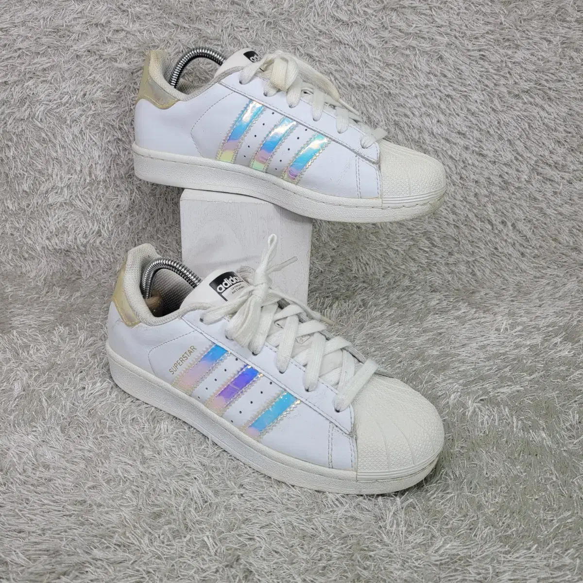 Used Jjang Jjang Man 230 Adidas Superstar hologram sneakers