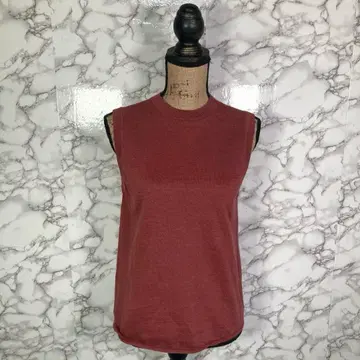 INED (M 상당) 린넨 혼방 베스트 크림슨