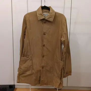 SPELLBOUND 베이지 스텐카라 코트