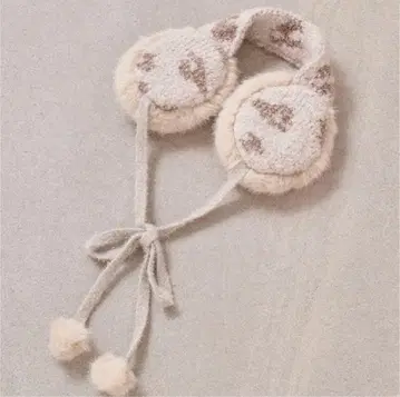 [ 미개봉 새상품 ] SNIDEL 스나이델 니트 귀도리