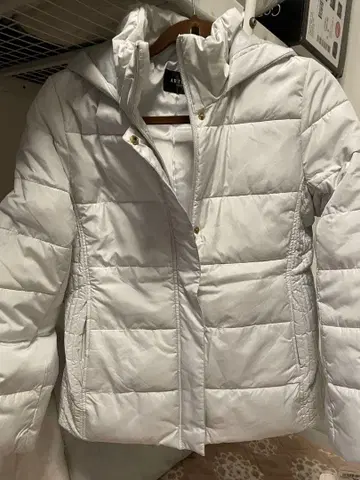 ARTICLE 화이트 퀼팅 자켓