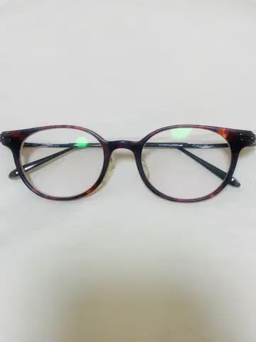 One three 라운드형 안경