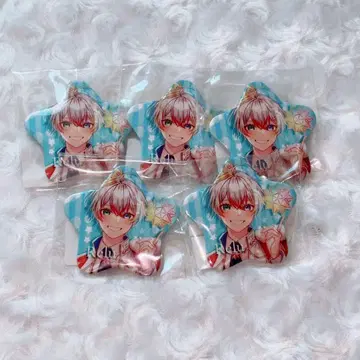 스타폴라 Relu 생일 기념 별 모양 캔뱃지