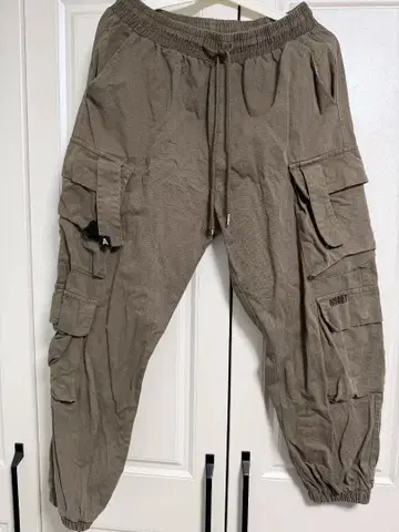 카고 팬츠 릴랙스 핏 카키