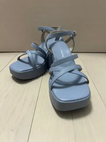 오리지널 패브릭 라이트 블루 샌들
