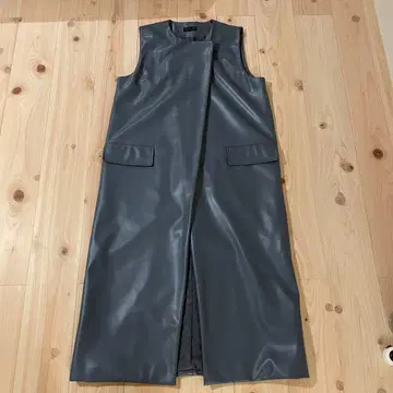 더스티 블루 합성 피혁 롱 베스트