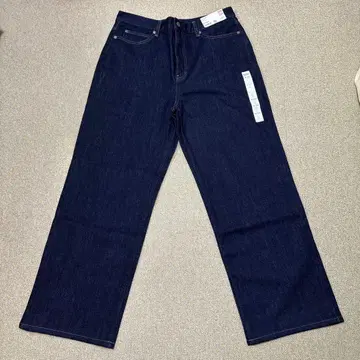 유니클로 와이드 스트레이트 청바지 30