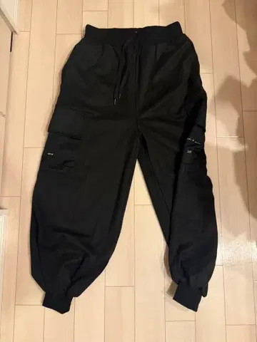 rovtski/알라딘 팬츠