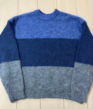 SINNS 그라데이션 니트 s 사이즈