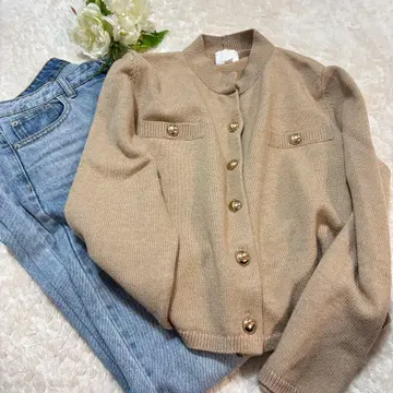 완판템 새상품급 H&M 골드 버튼 디테일 가디건 베이지 m 사이즈