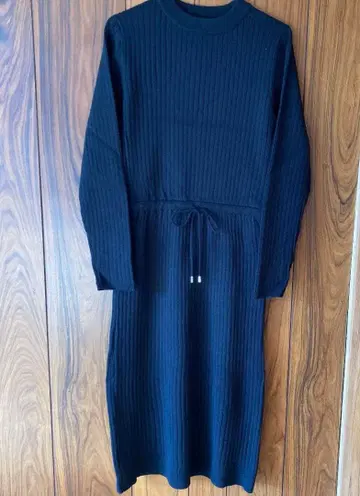 Bou Jeloud 블랙 니트 원피스