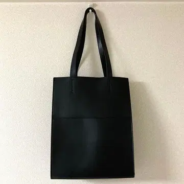 UNIQLO 레더 터치 스퀘어 토트백