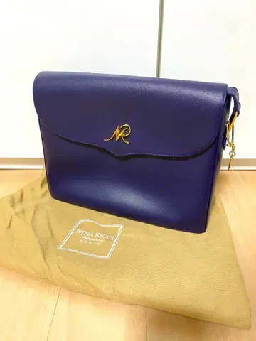 새상품급! [ NINA RICCI 숄더백 ] 군청색