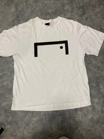 골 스튜디오 반팔 반바지