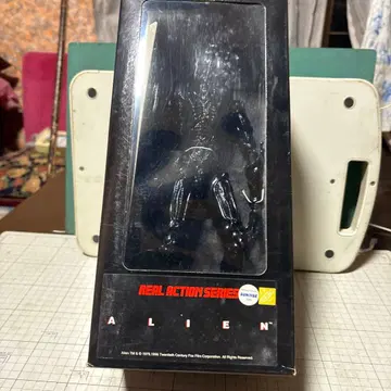 REAL ACTION SERIES 에일리언 피규어