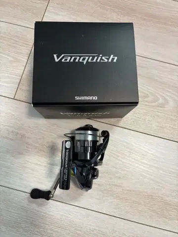 시마노 19 뱅퀴시 2000SSS