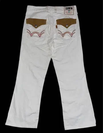 EDWIN 화이트 부츠컷 데님 남성용 화이트 청바지