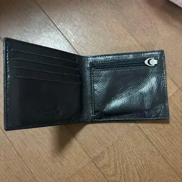 ABAHOUSE 블랙 가죽 접이식 지갑