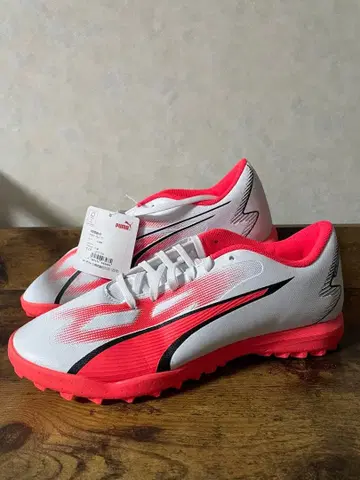 [ 새상품 미사용 ] PUMA 울트라 플레이 TT 축구 트레이닝화