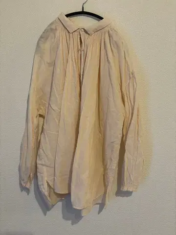 Veritecoeur 벚꽃색 긴팔 셔츠