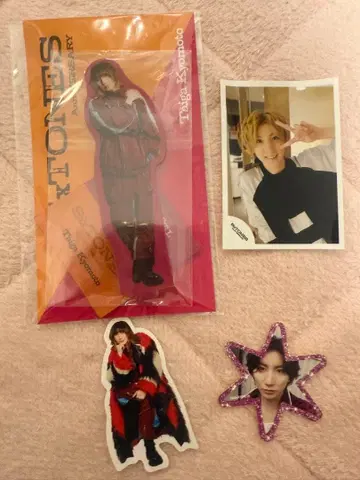 쿄모토 타이카 아크릴 스탠드 & 스티커