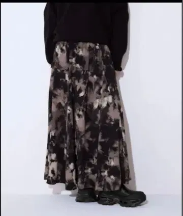 새상품 JEANASIS 스커트 페인트 터치 플레어 스커트 S 그레이 계열