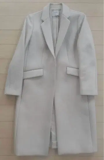 STUDIOUS 화이트 체스터 코트 사이즈 0