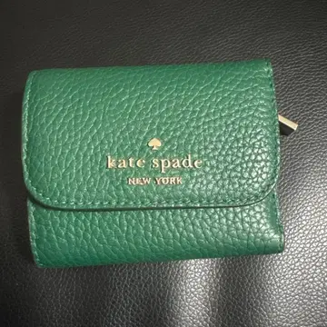 kate spade 그린 3단 폴더형 지갑