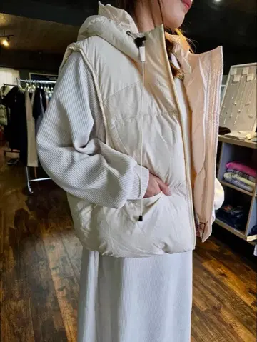 라이트 패딩 베스트 M 아이보리