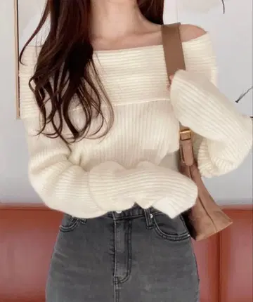 Riff 오프숄더 니트탑