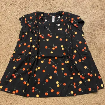 [ 미사용 새상품 ] 원더풀 월드 카네코 이사오 체리 패턴 튜닉 블랙