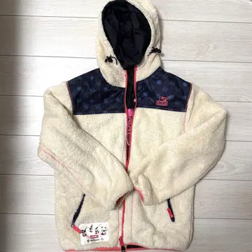 모모클로 참스 CHUMS 콜라보 플리스 사사키 아야카