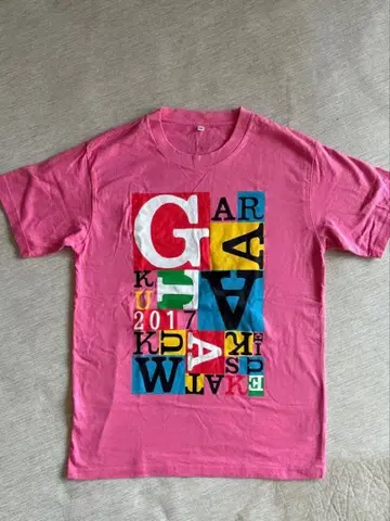 2017년제 컬러풀 프린트 T셔츠 M 사이즈