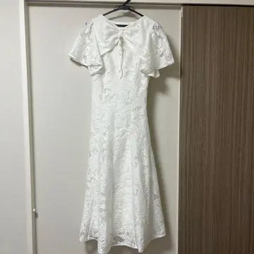 화이트 레이스 롱 원피스 반팔