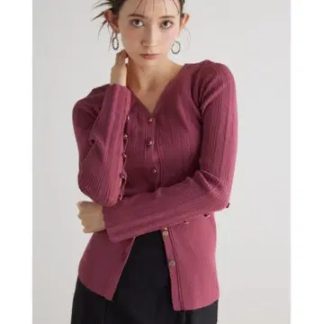 [ 미개봉 새상품 ] rienda 시어 스트라이프 니트탑 다크 핑크