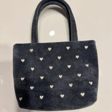 [ 미사용 새상품 ] 러브러리 바이 페이 러브러리 하트 백 그레이 완판템