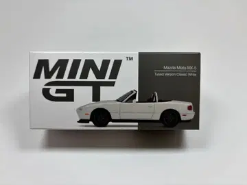 MINI GT Mazda Miata MX-5 Tuned Version