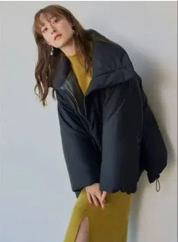 프레이 아이디 FRAYI.D 하이넥 다운 숏코트