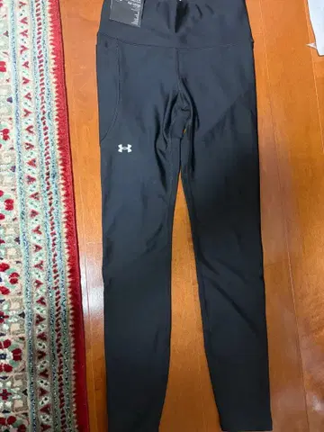 언더아머 컴프레션 레깅스 M