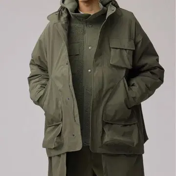 GU x ENGINEERED GARMENTS 패디드 쉘 파카