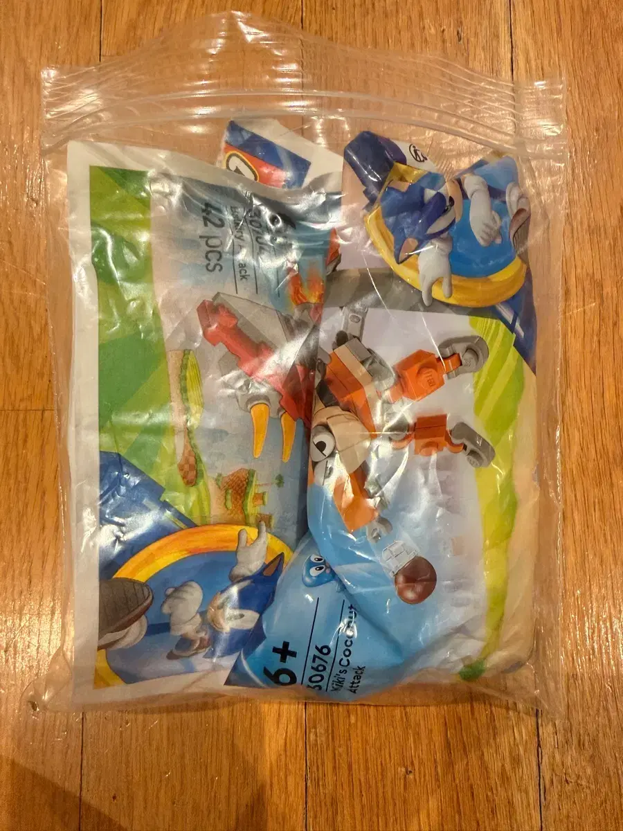 Sonic Lego Kiki&#x27;s Coconut Attack (30676), Valkyrie Attack 30704