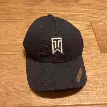 Nike Tiger Woods 네이비 캡 FLEXFIT 새상품