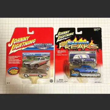 JOHNNY LIGHTNING 2대
