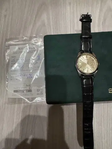 8n65-8000 그랜드세이코 쿼츠 가동품