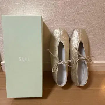 SUI 레이스업 슈즈 24cm
