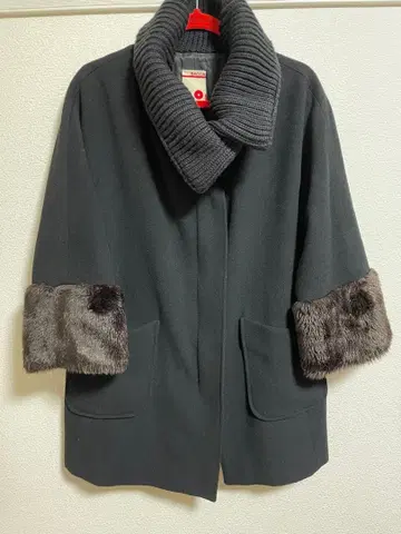 BACCA 울 100% 퍼 부착 코트