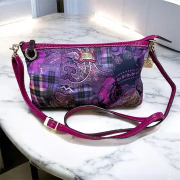 미사용 새상품 PELlE BORSA 숄더백 와인 컬러 가죽