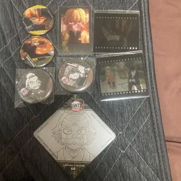 귀멸의 칼날 캔 배지 & 브로마이드 다이닝 아가츠마 젠이츠