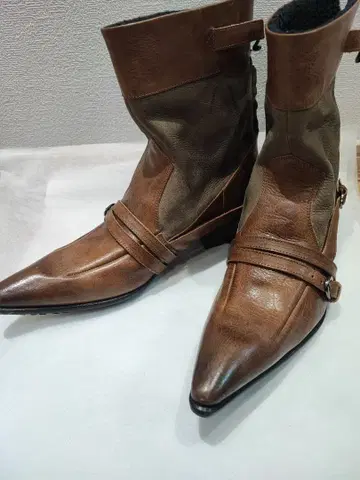 [ TORNADO MART ] 레이스업 가죽 부츠